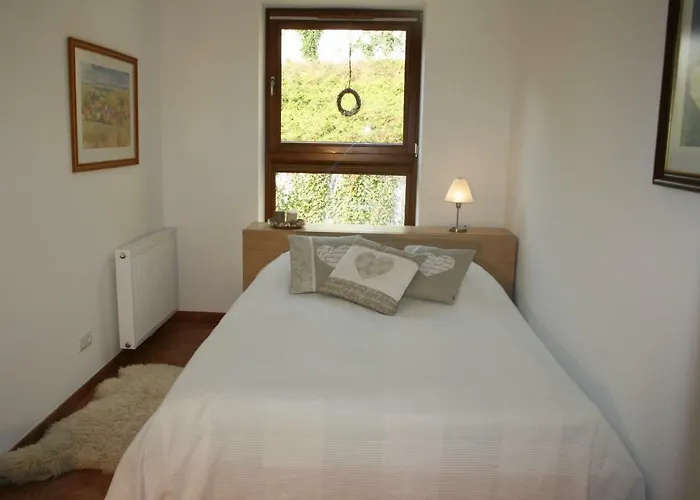 Sunshine Apartment *